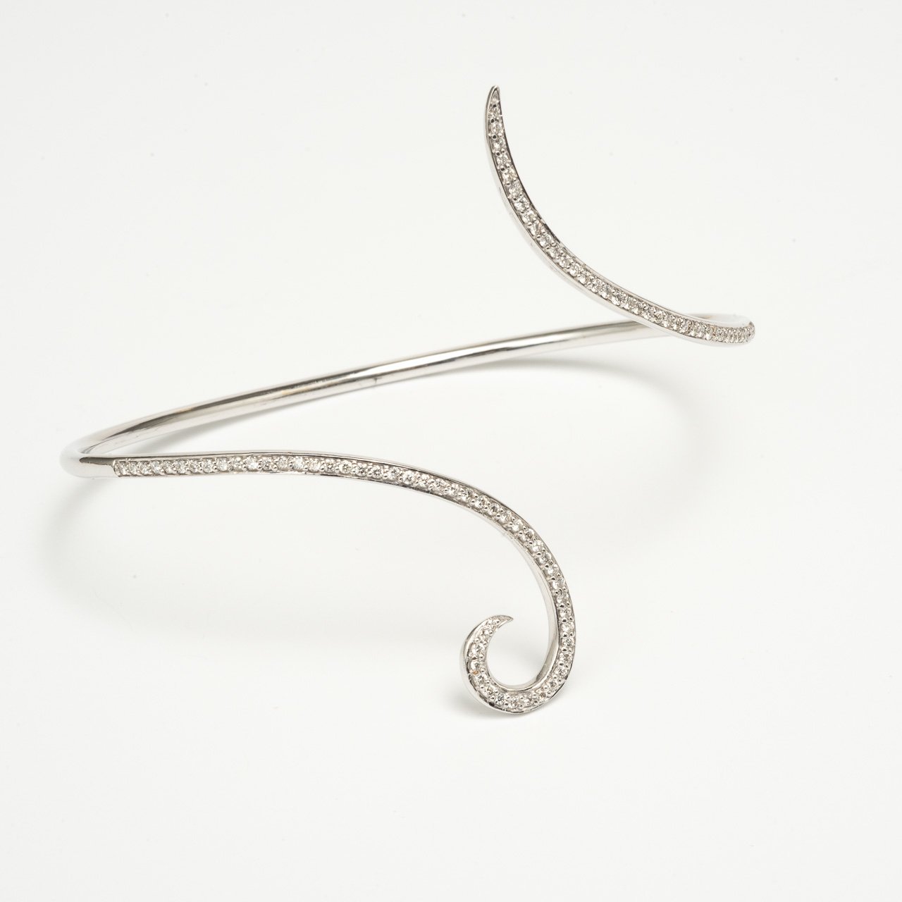 BANGLE 18K WHITE GOLD / DIAMONDS